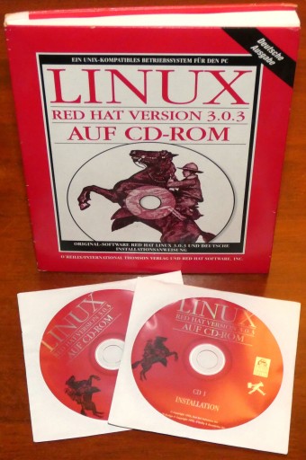 Red Hat Linux Version 3.0.3 (Picasso) auf CD-ROM, O'Reilley Thomson Verlag, 2CDs in Buch, Deutsche Ausgabe 1996